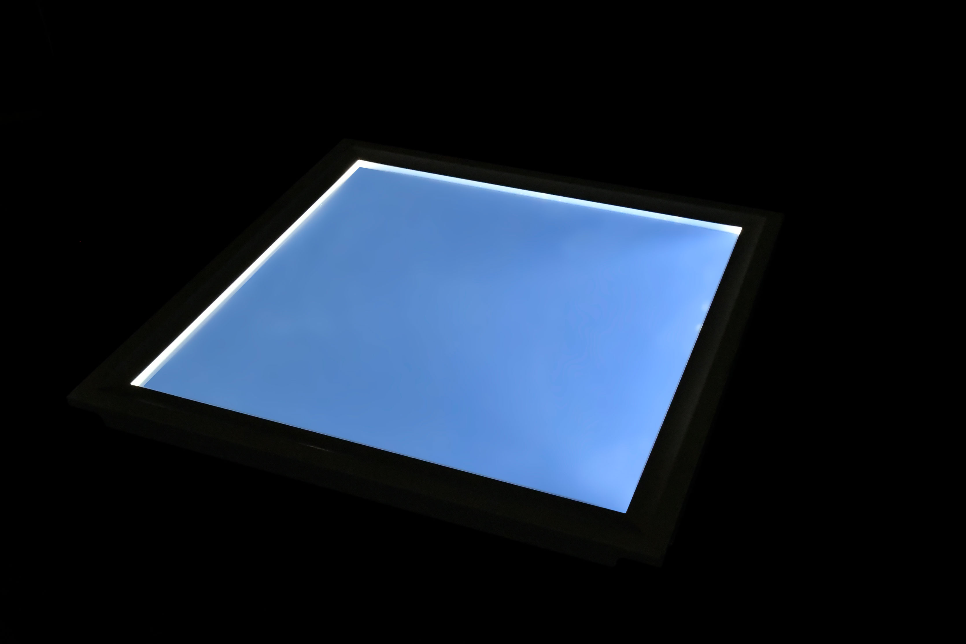 Light Guide Plate for Blue Sky Light